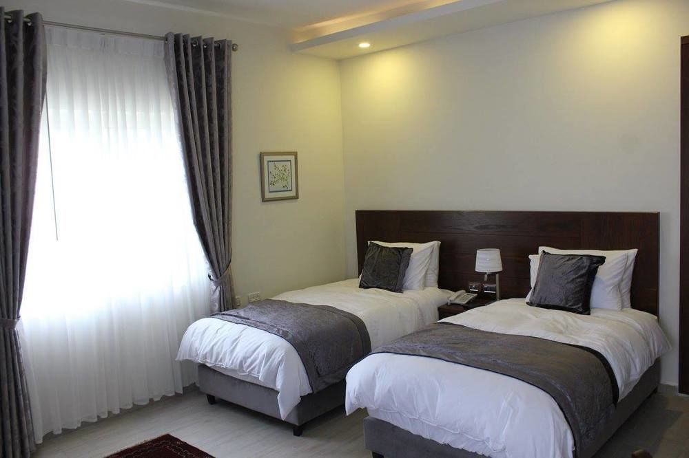 Lavender Boutique Hotel Рамала Екстериор снимка