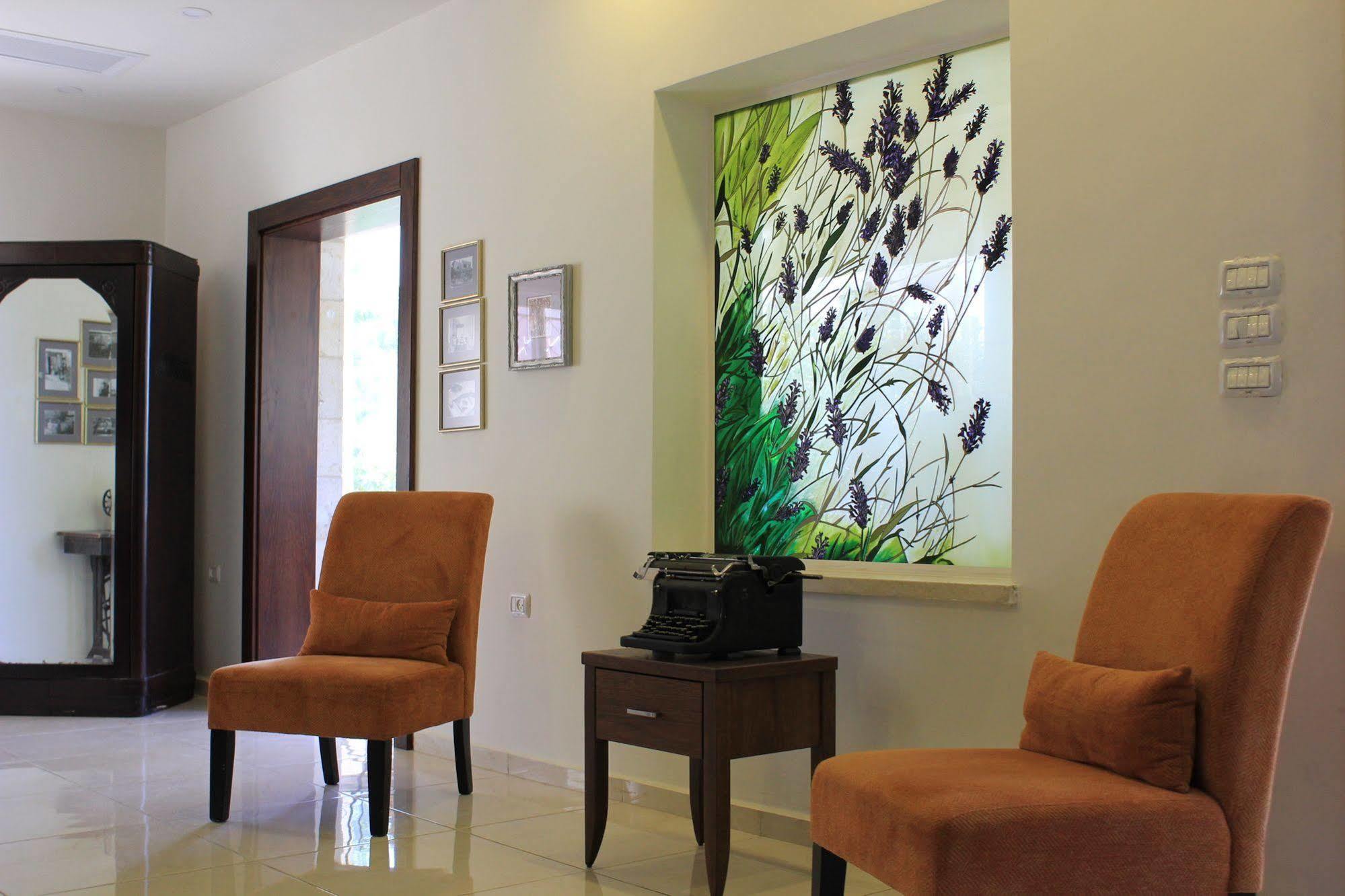 Lavender Boutique Hotel Рамала Екстериор снимка