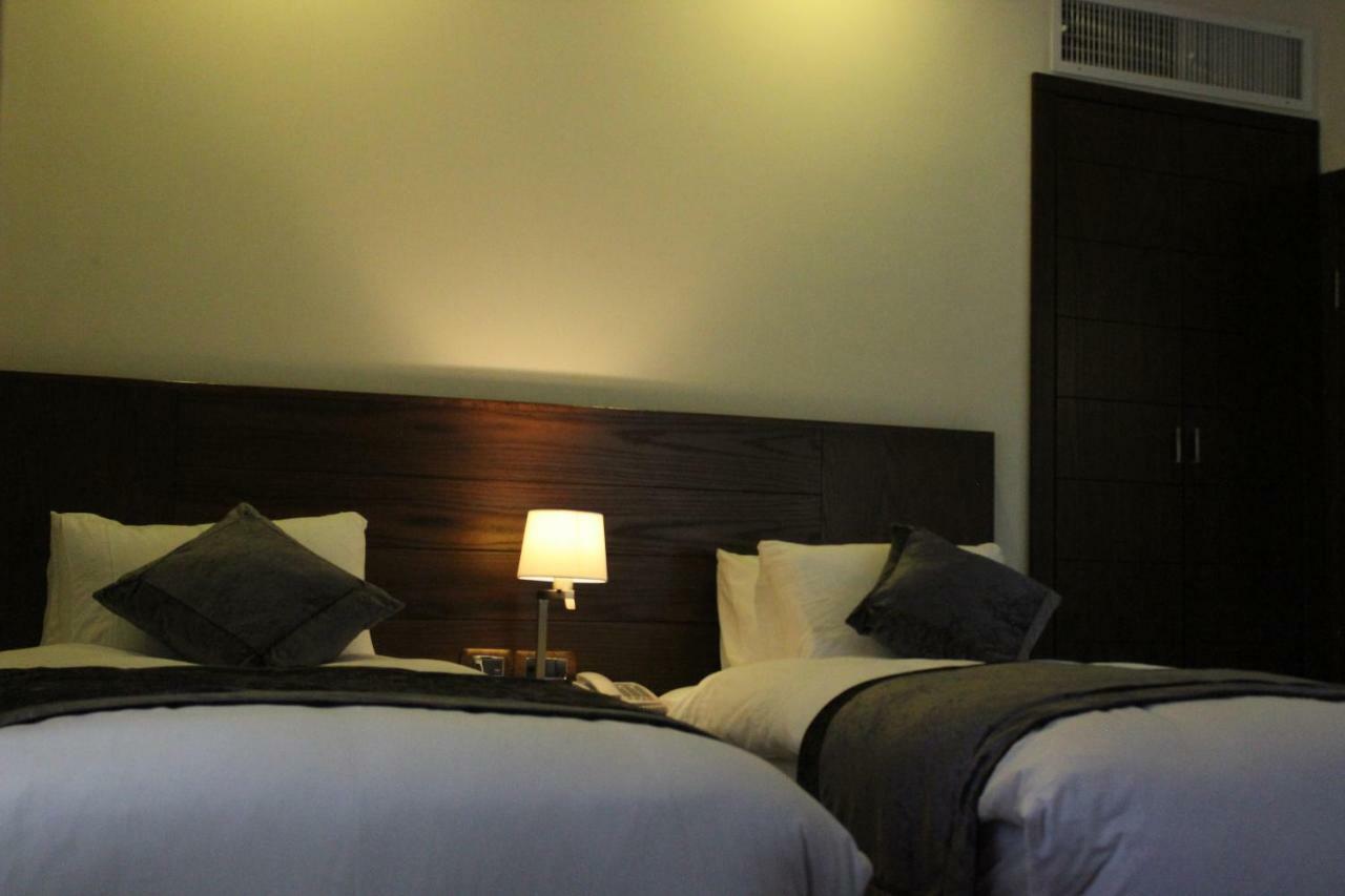 Lavender Boutique Hotel Рамала Екстериор снимка